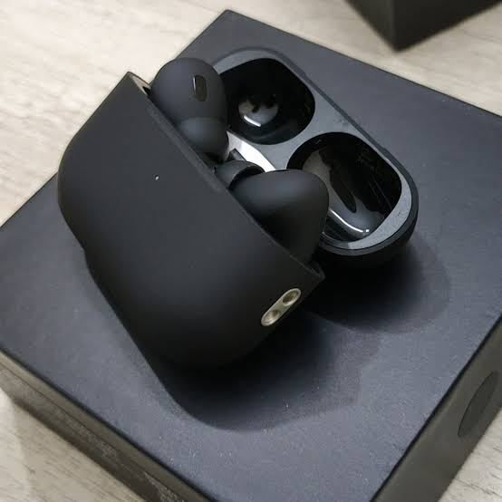 AirPods Pro 2 – Black Edition | Noise Cancelling Wireless Earbuds + Free Case AirPods Pro – Black Edition | Noise Cancelling Wireless Earbuds + Free Case JUTT ACCESSORY TRADER 
